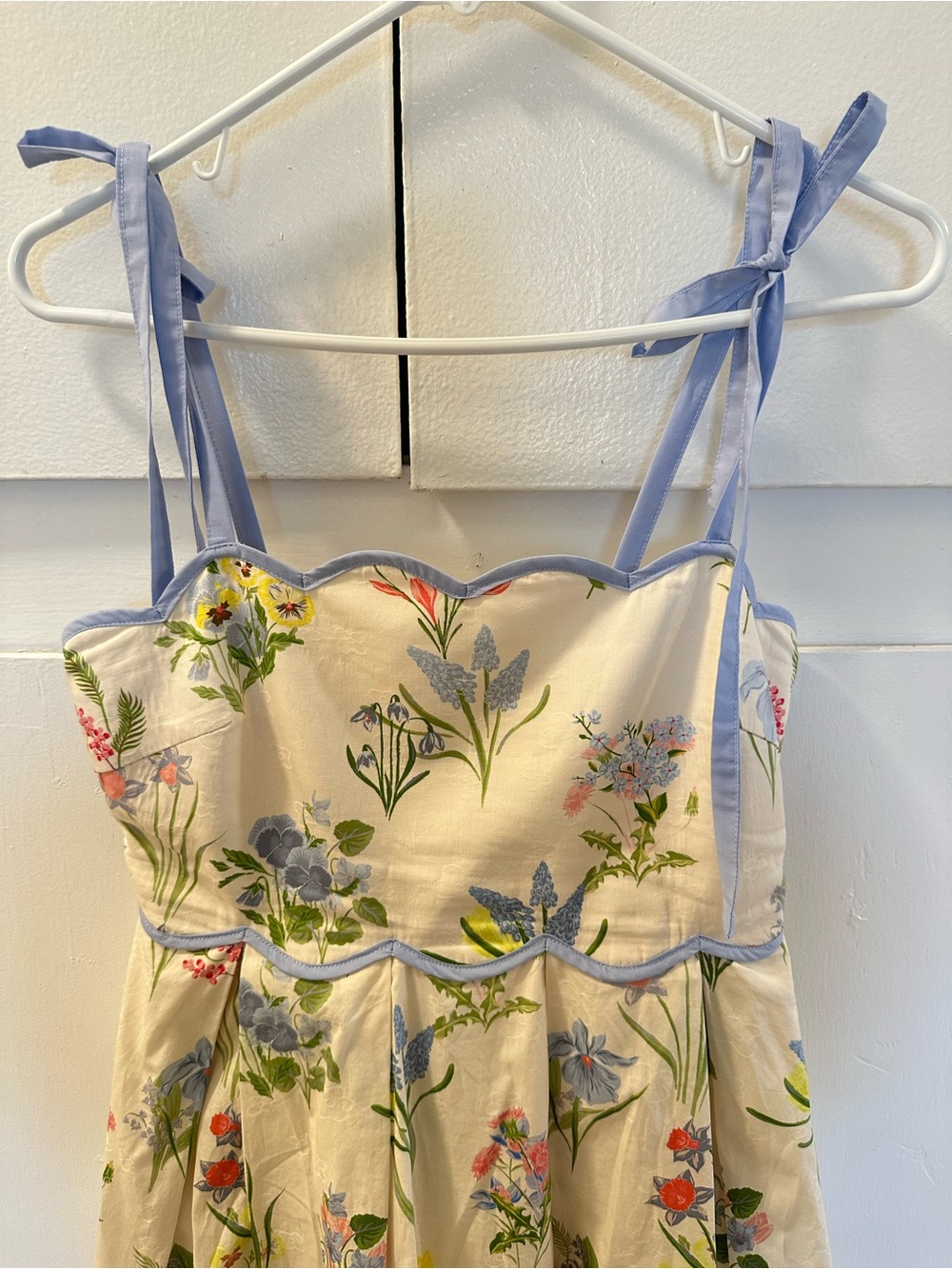 entro Floral Light Blue Trim Slip Dress - Picture 7 of 7
